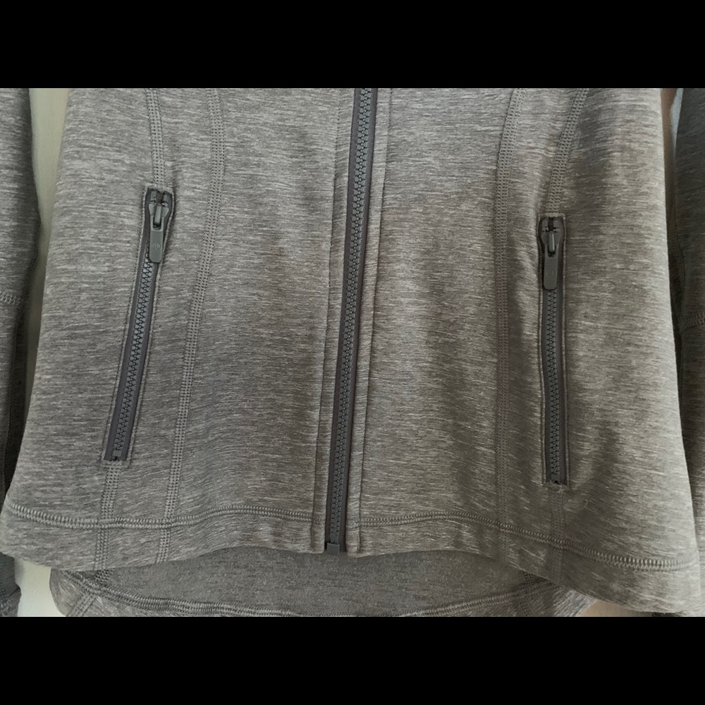 Authentic Lululemon Lightweight Jacket - image 5
